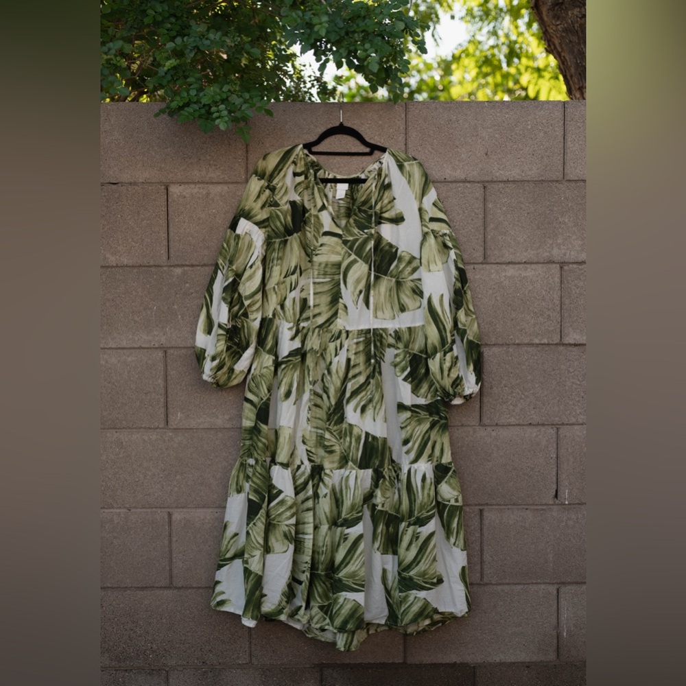 H&M Green Leaf Print Maxi Dress 100% Cotton